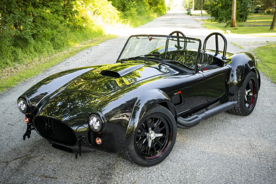 Shelby Cobra Replica - Image 2 of 31