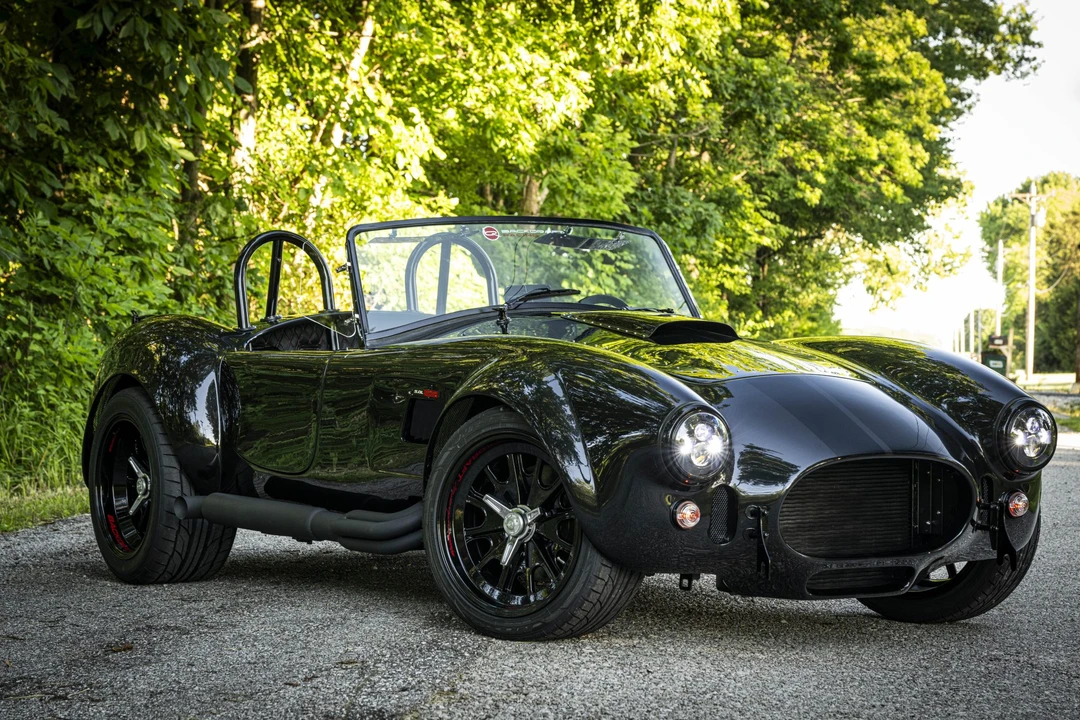 Shelby Cobra Replica - Image 14 of 31