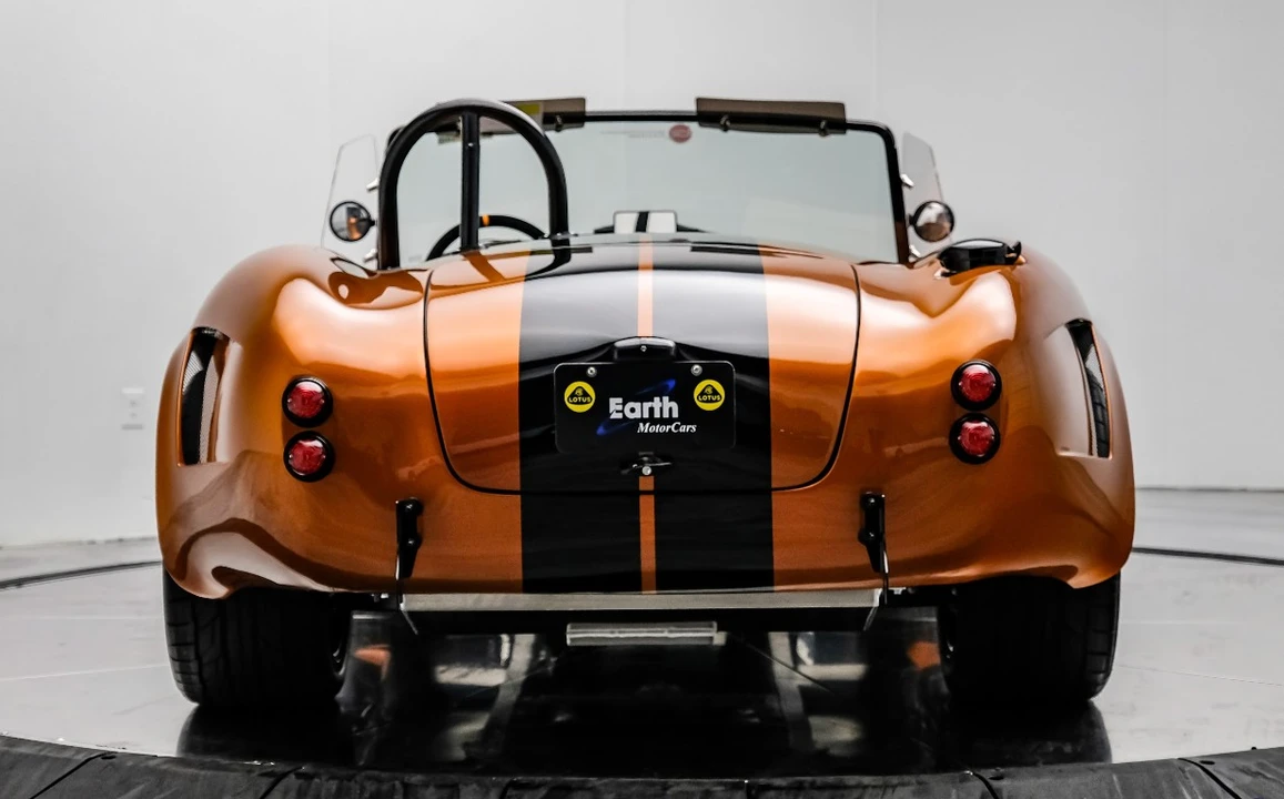 Shelby Cobra Replica - Image 12 of 31
