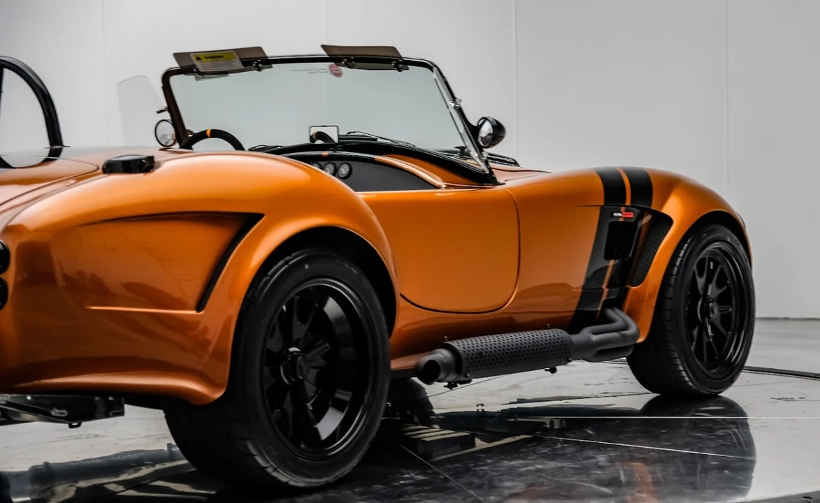 Shelby Cobra Replica - Image 30 of 31