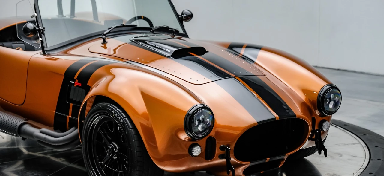 Shelby Cobra Replica - Image 25 of 31