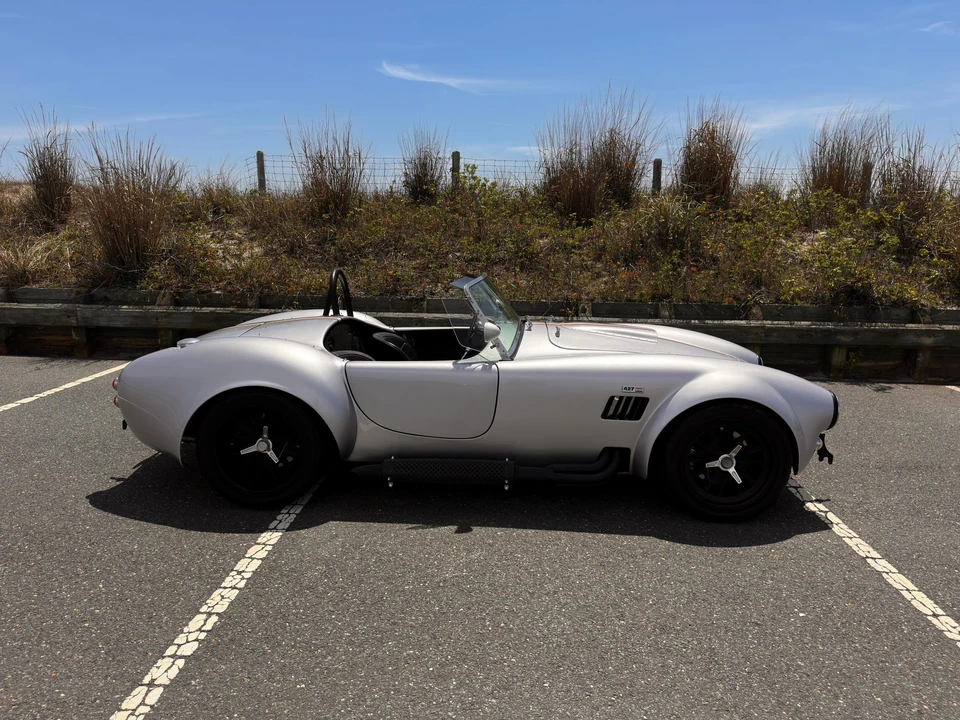 Shelby Cobra Replica - Image 15 of 31