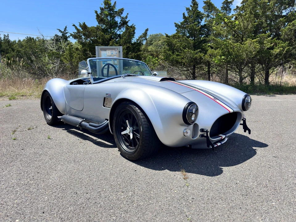 Shelby Cobra Replica - Image 11 of 31
