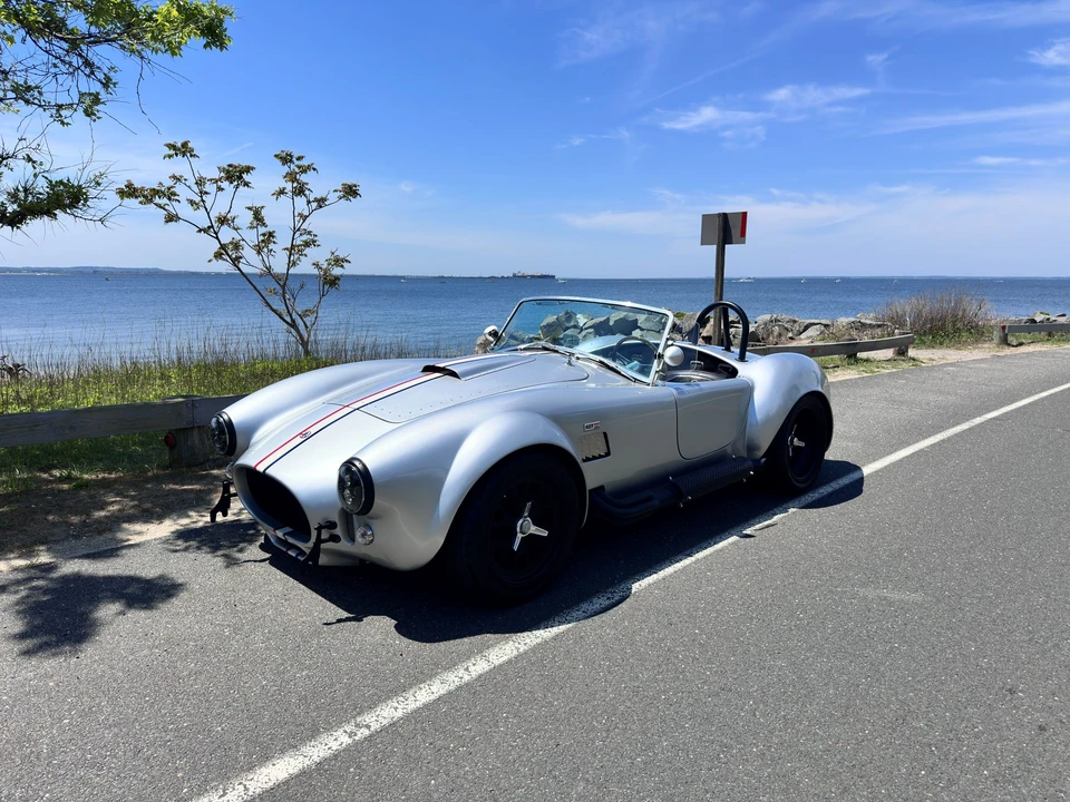 Shelby Cobra Replica - Image 28 of 31