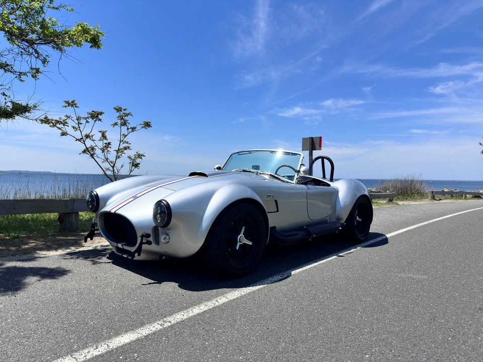 Shelby Cobra Replica - Image 29 of 31