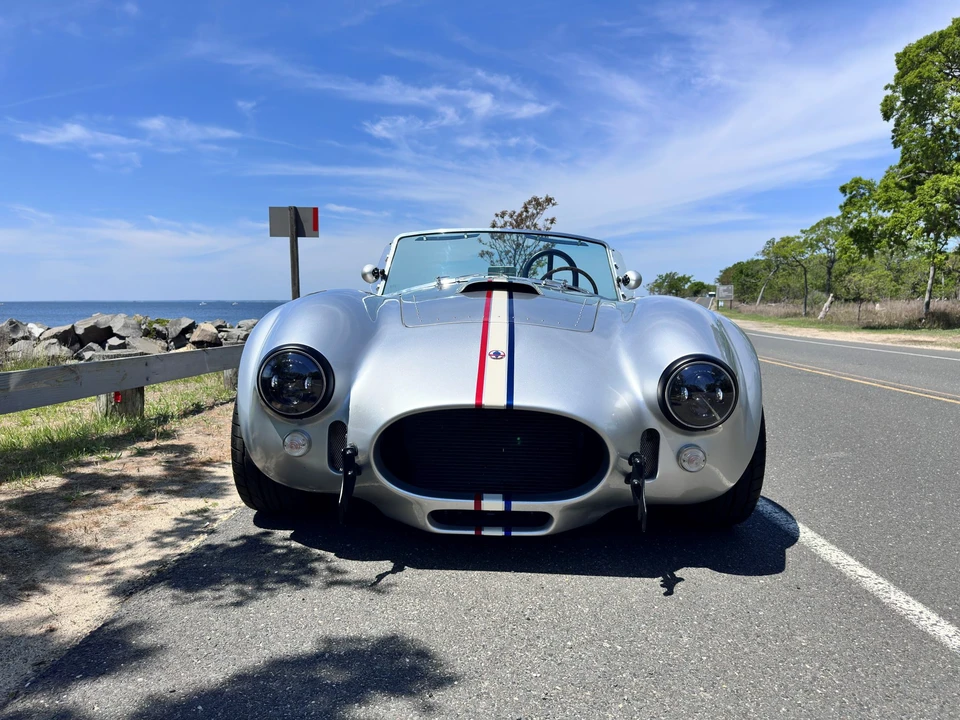 Shelby Cobra Replica - Image 4 of 31
