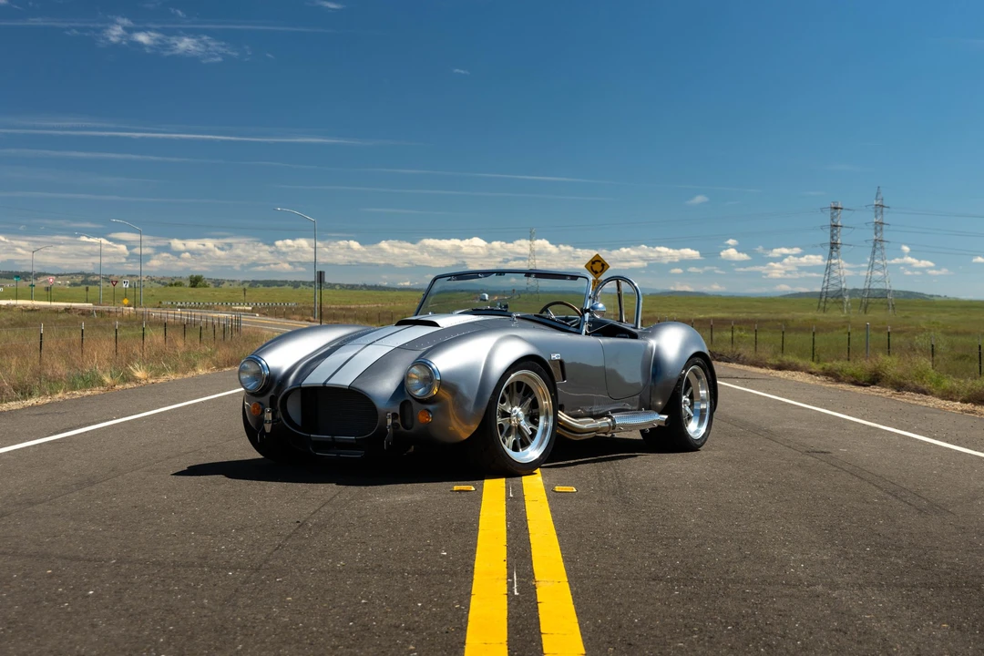 Shelby Cobra Replica - Image 20 of 31