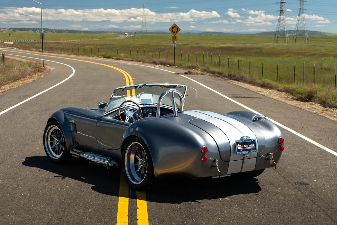 Shelby Cobra Replica - Image 30 of 31