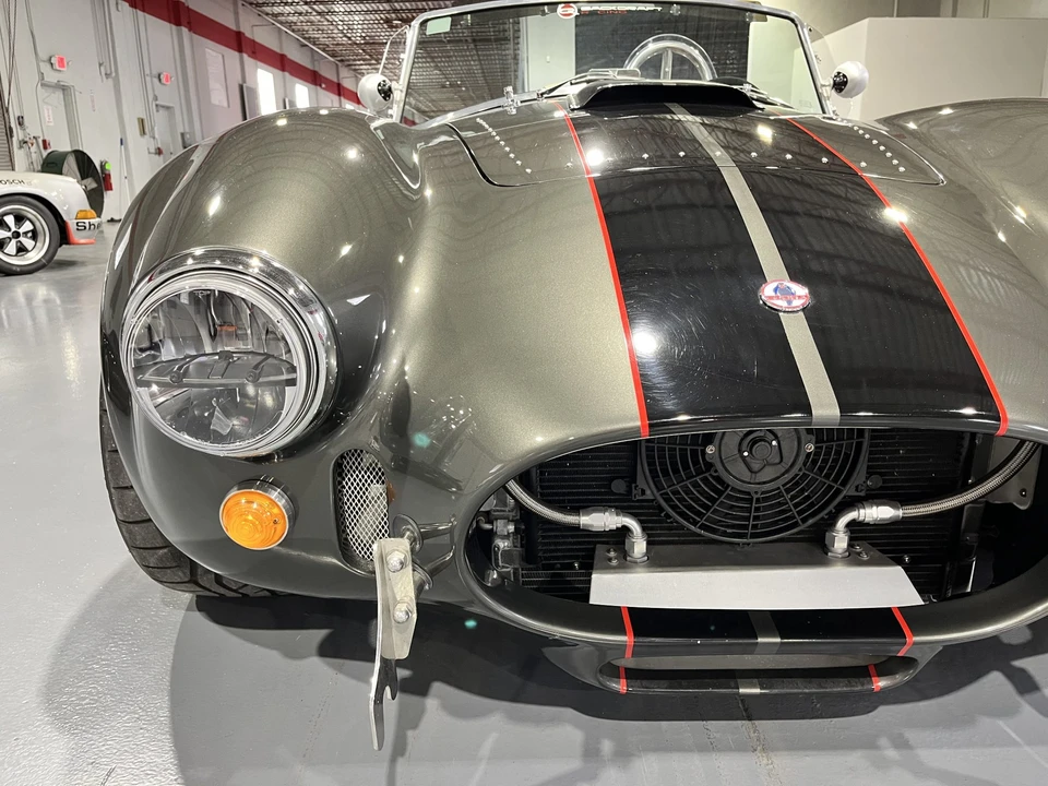 Shelby Cobra Replica - Image 28 of 31