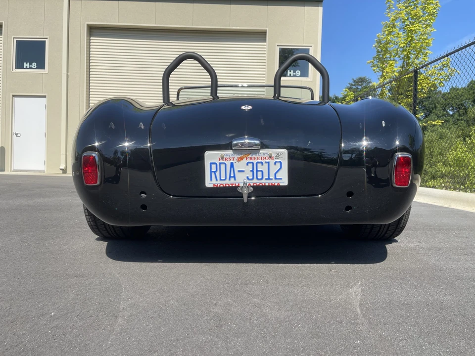 Shelby Cobra Replica - Image 5 of 29