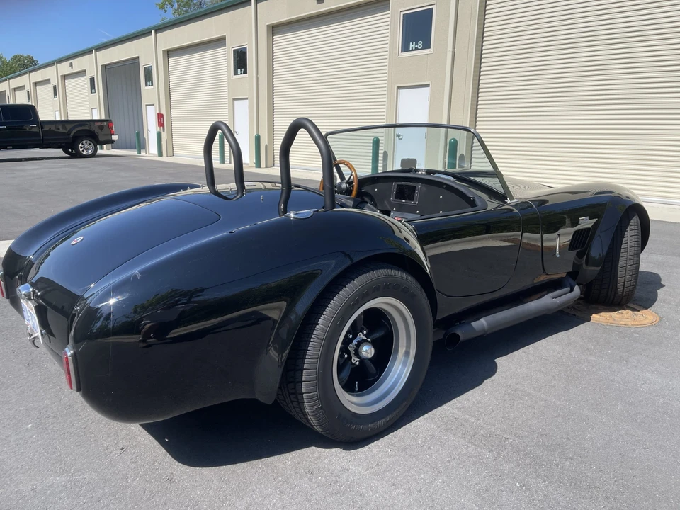 Shelby Cobra Replica - Image 4 of 29