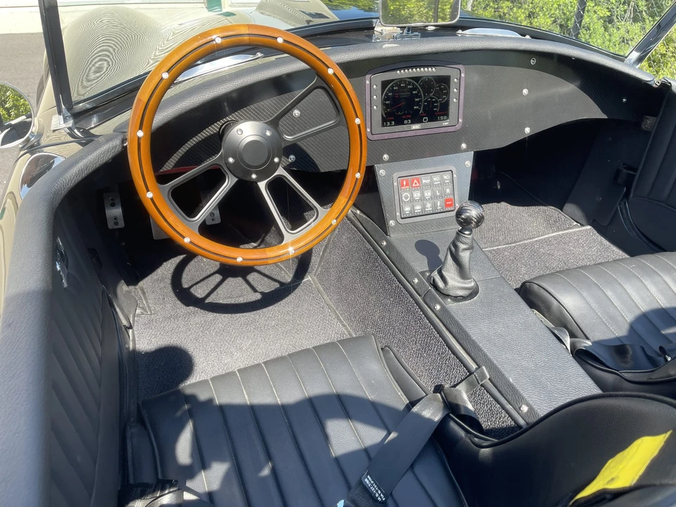 Shelby Cobra Replica - Image 10 of 29