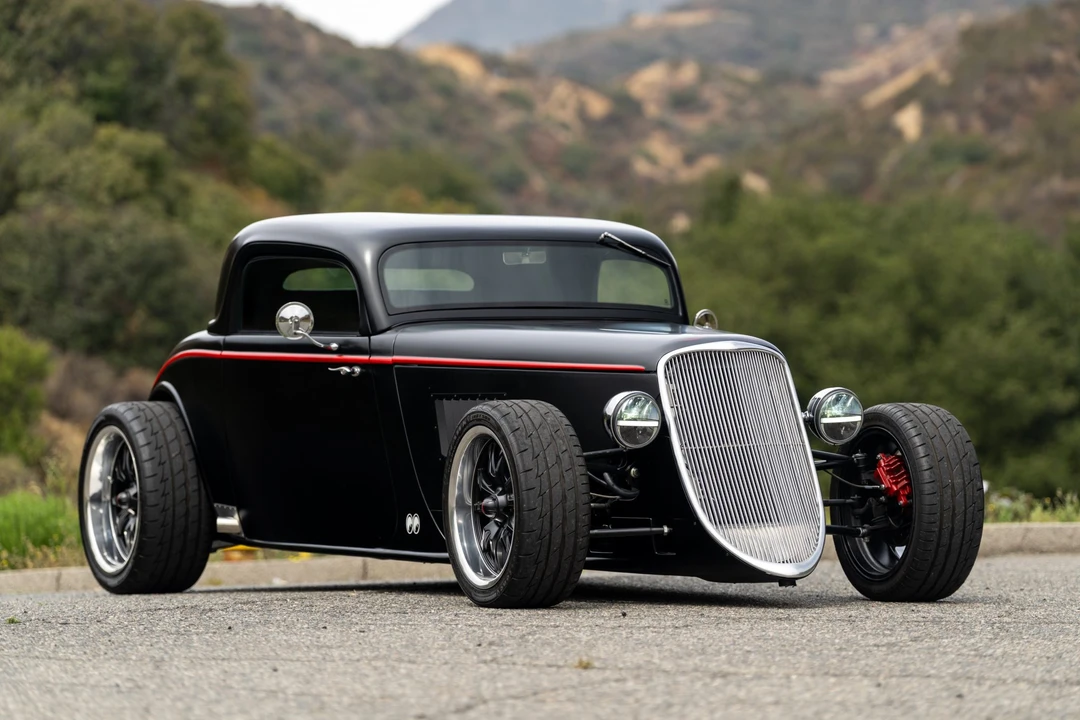 Factory Five - Image 8 of 31