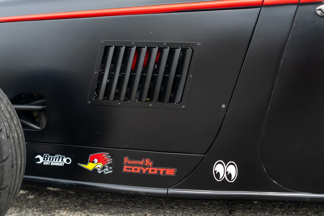 Factory Five - Image 12 of 31