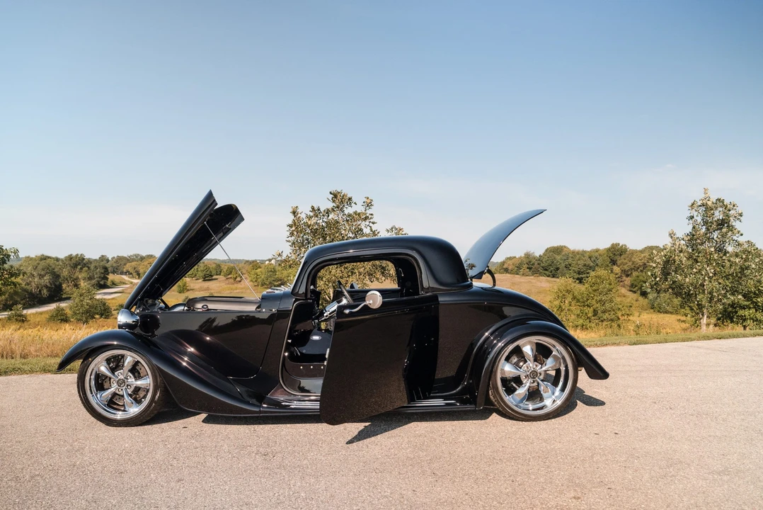 Ford Hot Rod - Image 14 of 31