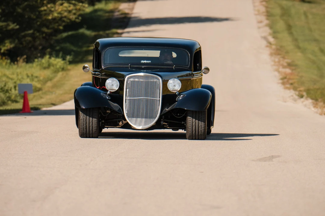 Ford Hot Rod - Image 26 of 31