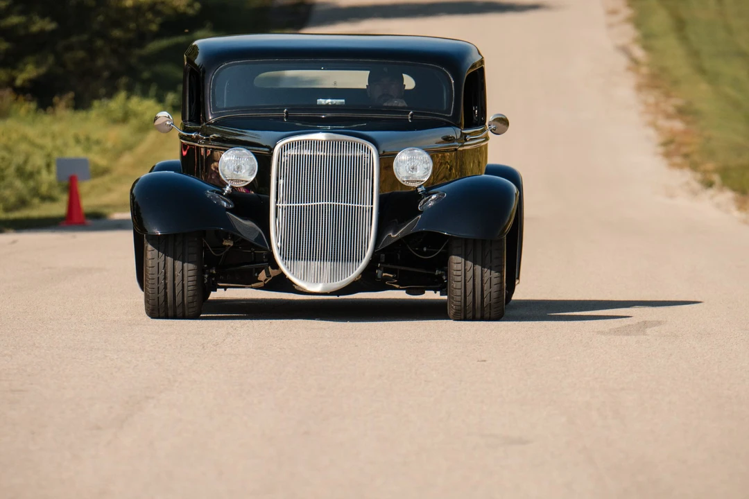 Ford Hot Rod - Image 27 of 31