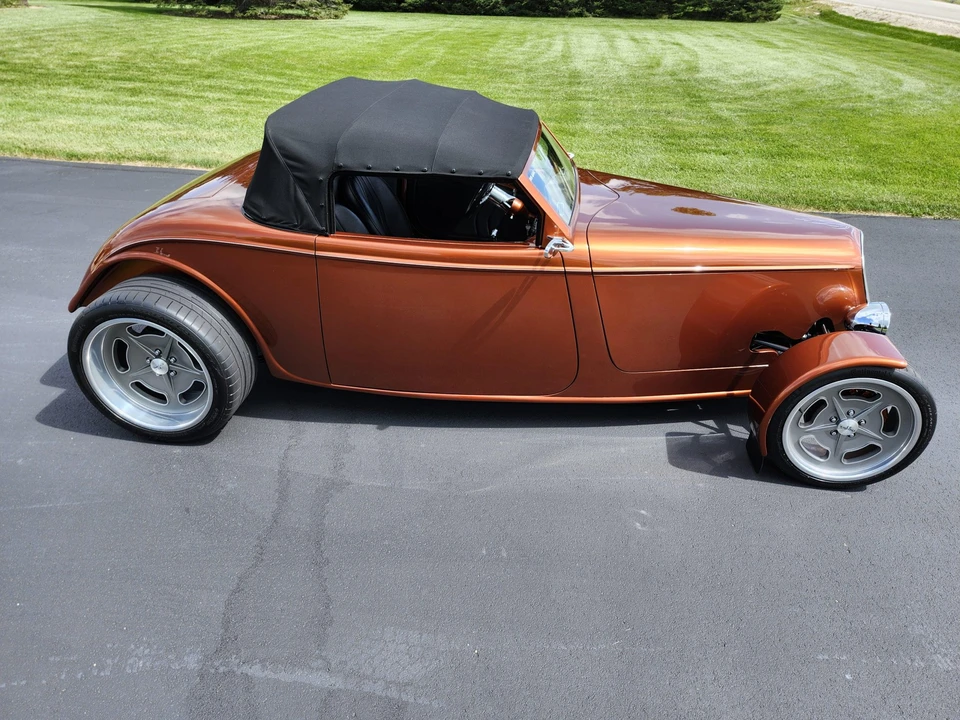 Factory Five Roadster - Image 11 of 31