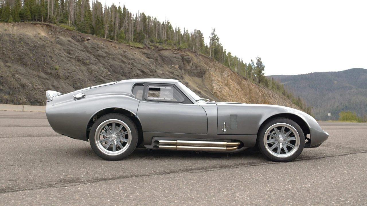 Shelby Daytona Replica - Image 12 of 31
