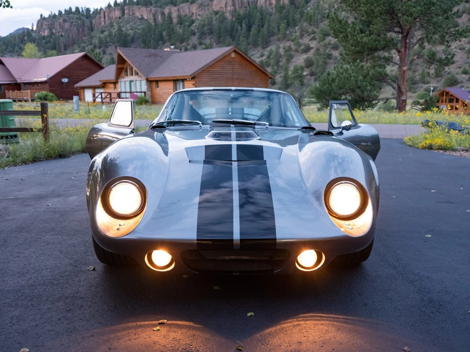 Shelby Daytona Replica - Image 3 of 31