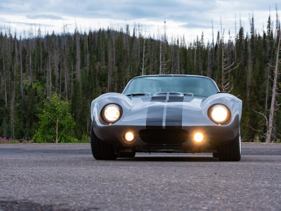 Shelby Daytona Replica - Image 4 of 31