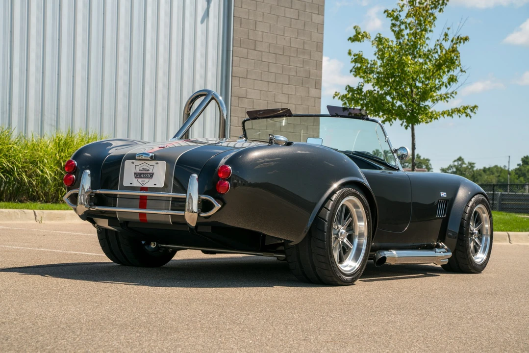 Shelby Cobra Replica - Image 31 of 31