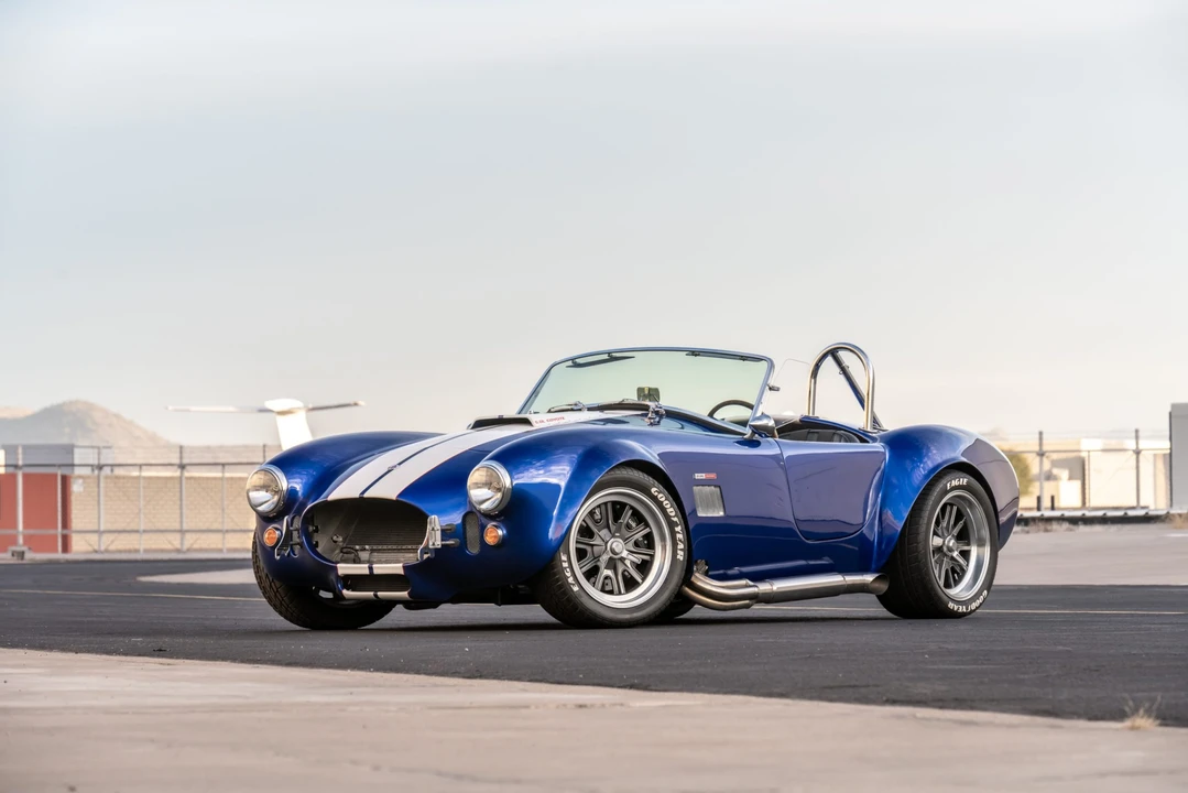 Shelby Cobra Replica - Image 4 of 31