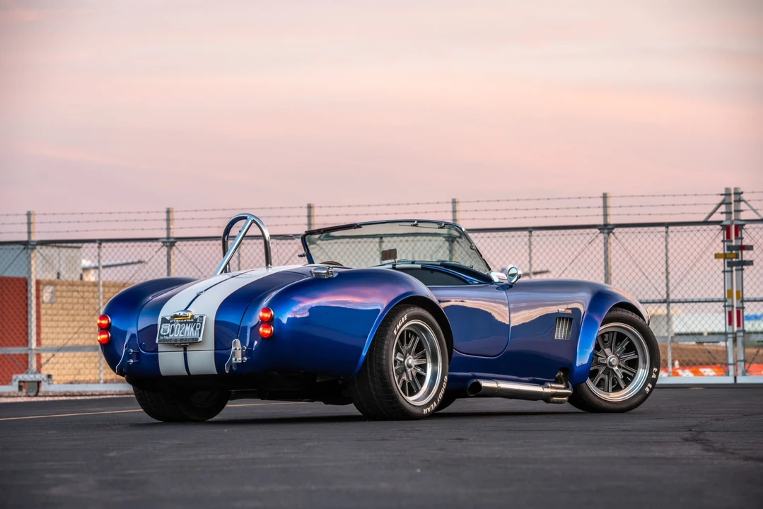 Shelby Cobra Replica - Image 24 of 31