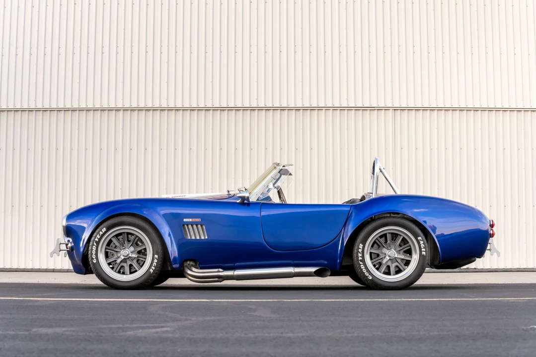 Shelby Cobra Replica - Image 31 of 31