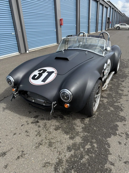 Shelby Cobra Replica - Image 22 of 31