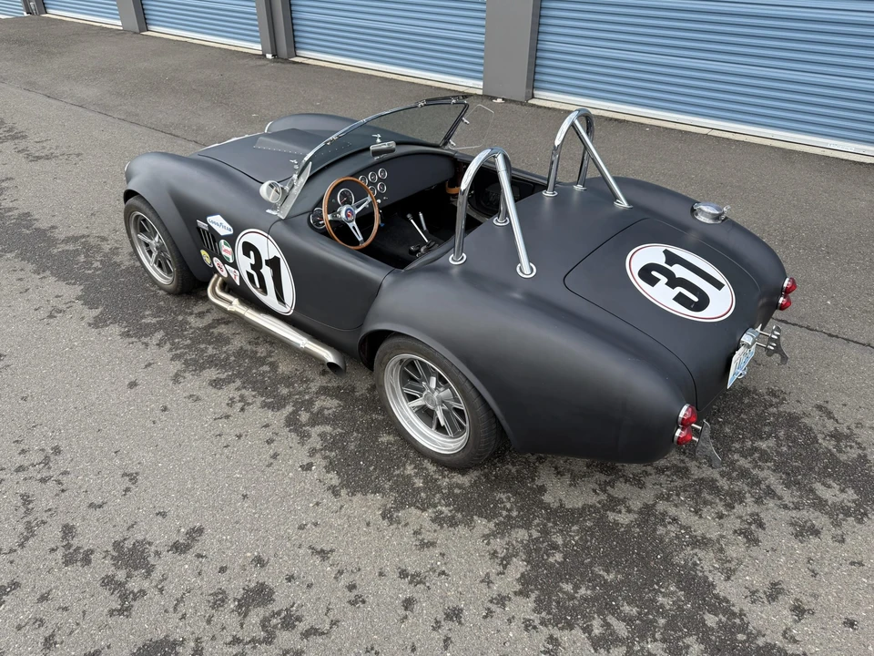 Shelby Cobra Replica - Image 13 of 31