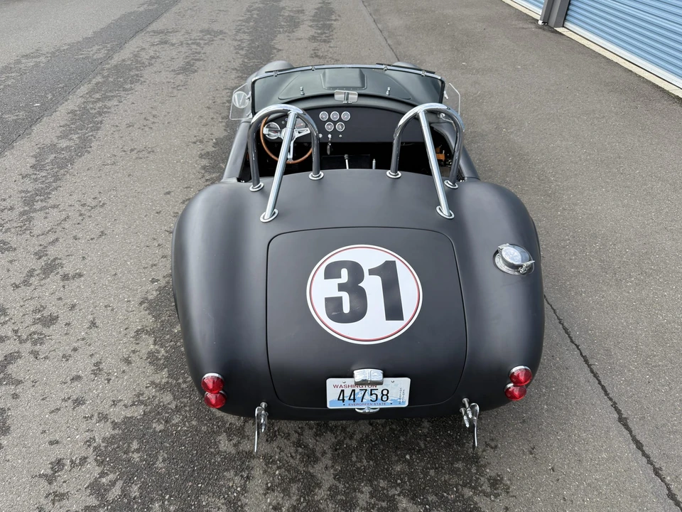 Shelby Cobra Replica - Image 11 of 31