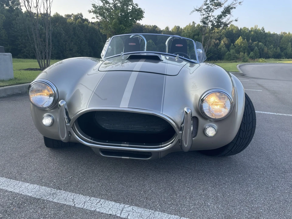 Shelby Cobra Replica - Image 7 of 31