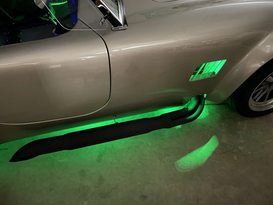 Shelby Cobra Replica - Image 23 of 31