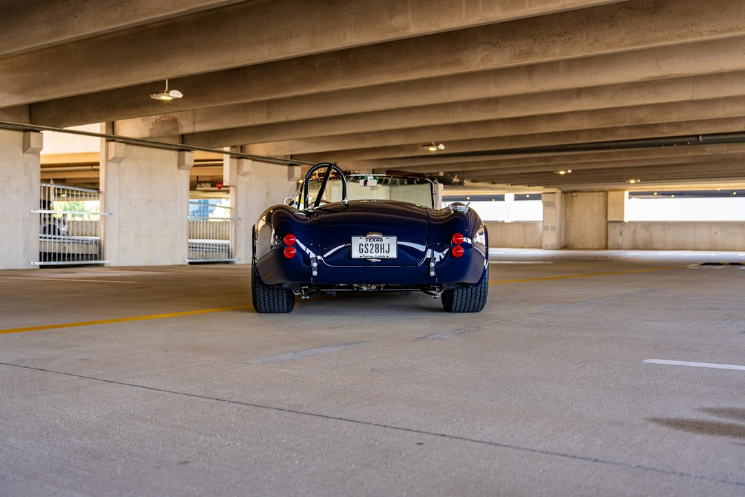 Factory Five Roadster - Image 14 of 31