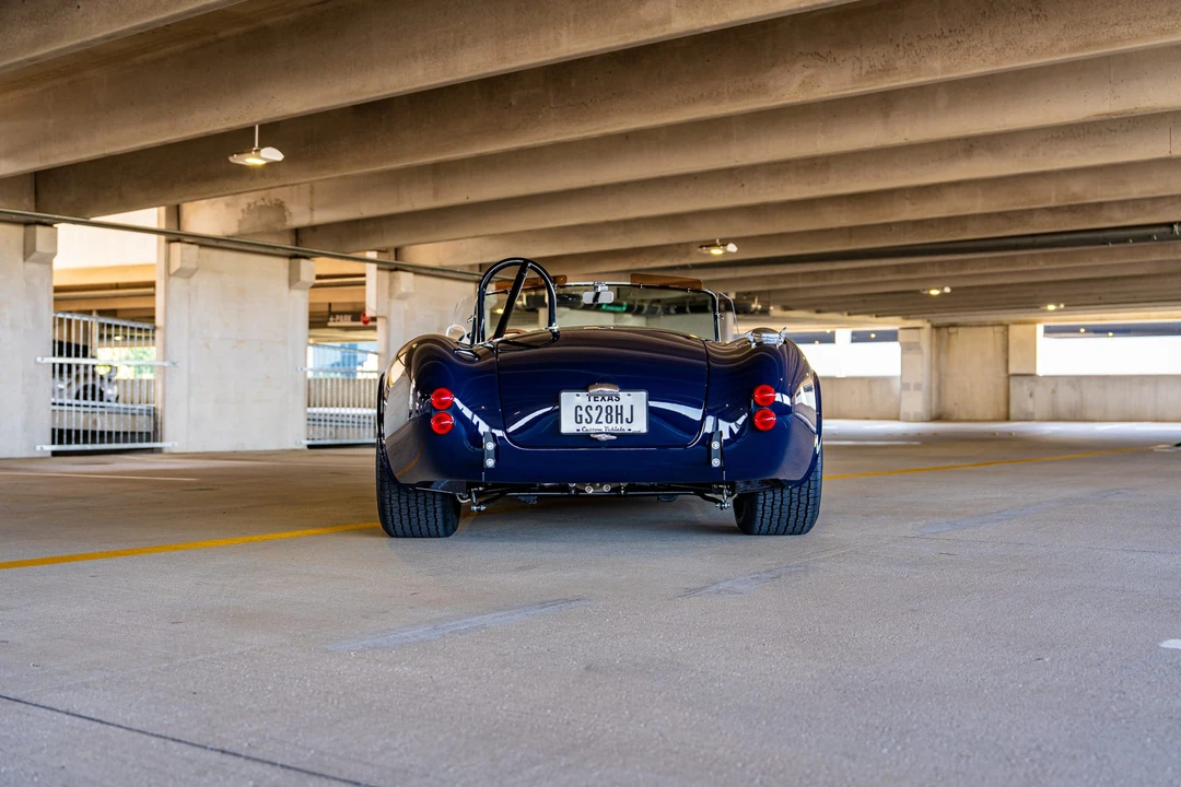 Factory Five Roadster - Image 15 of 31
