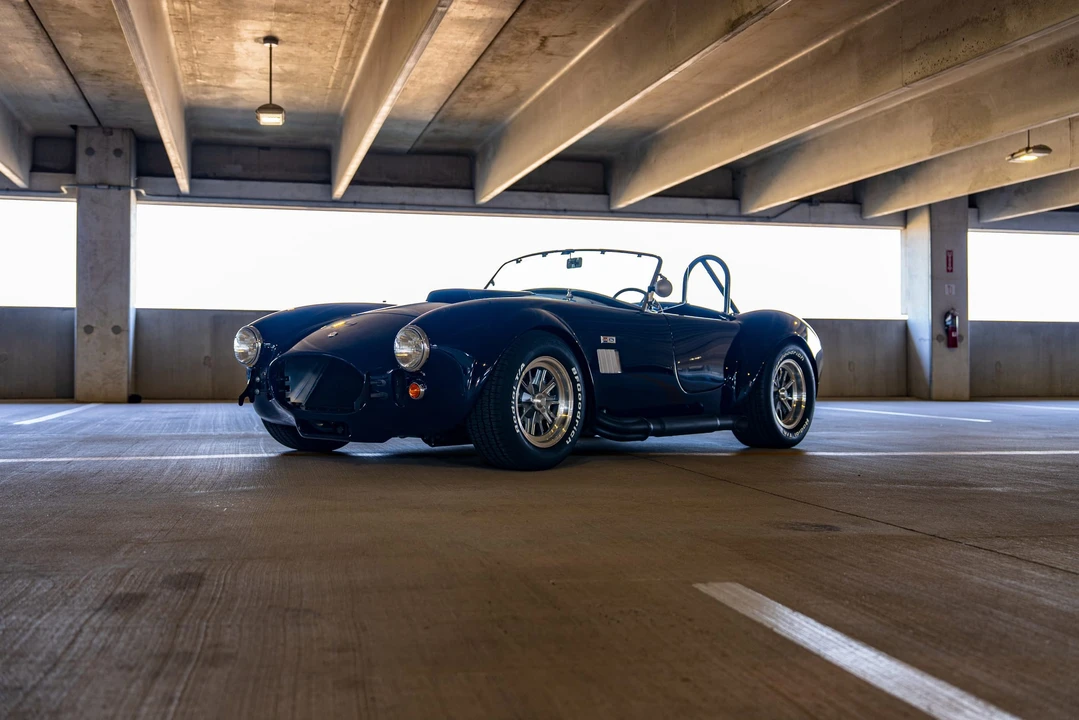 Factory Five Roadster - Image 2 of 31