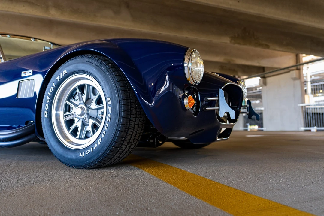 Factory Five Roadster - Image 23 of 31