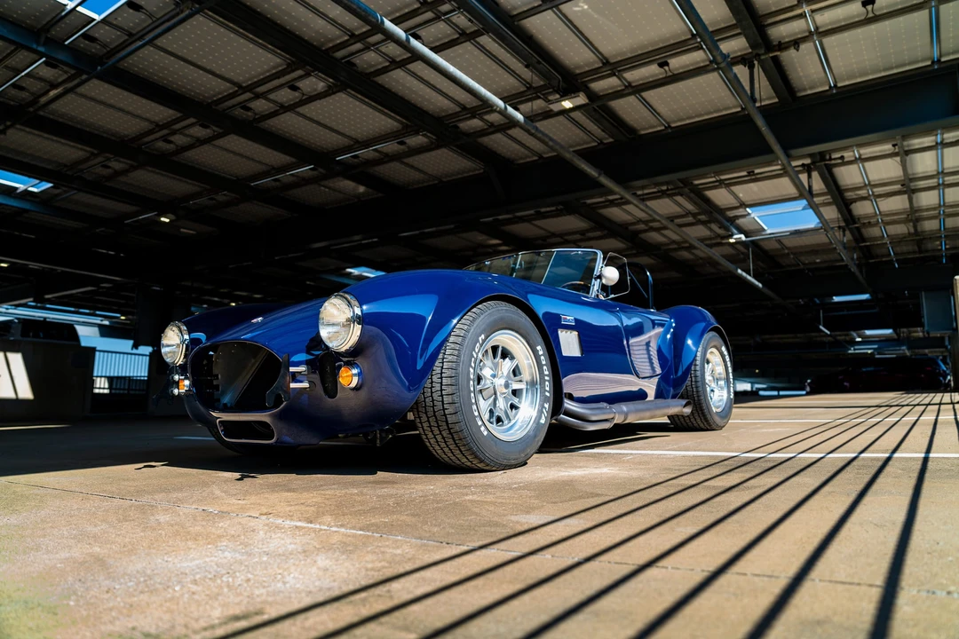 Factory Five Roadster - Image 4 of 31