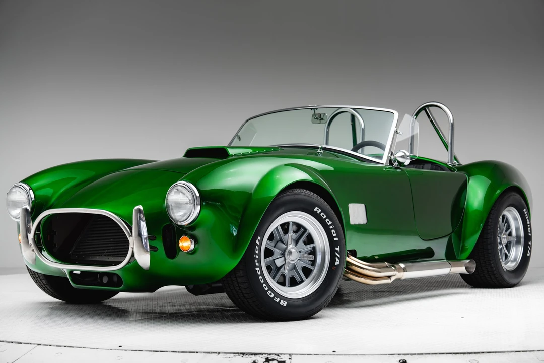 Shelby Cobra Replica - Image 2 of 31