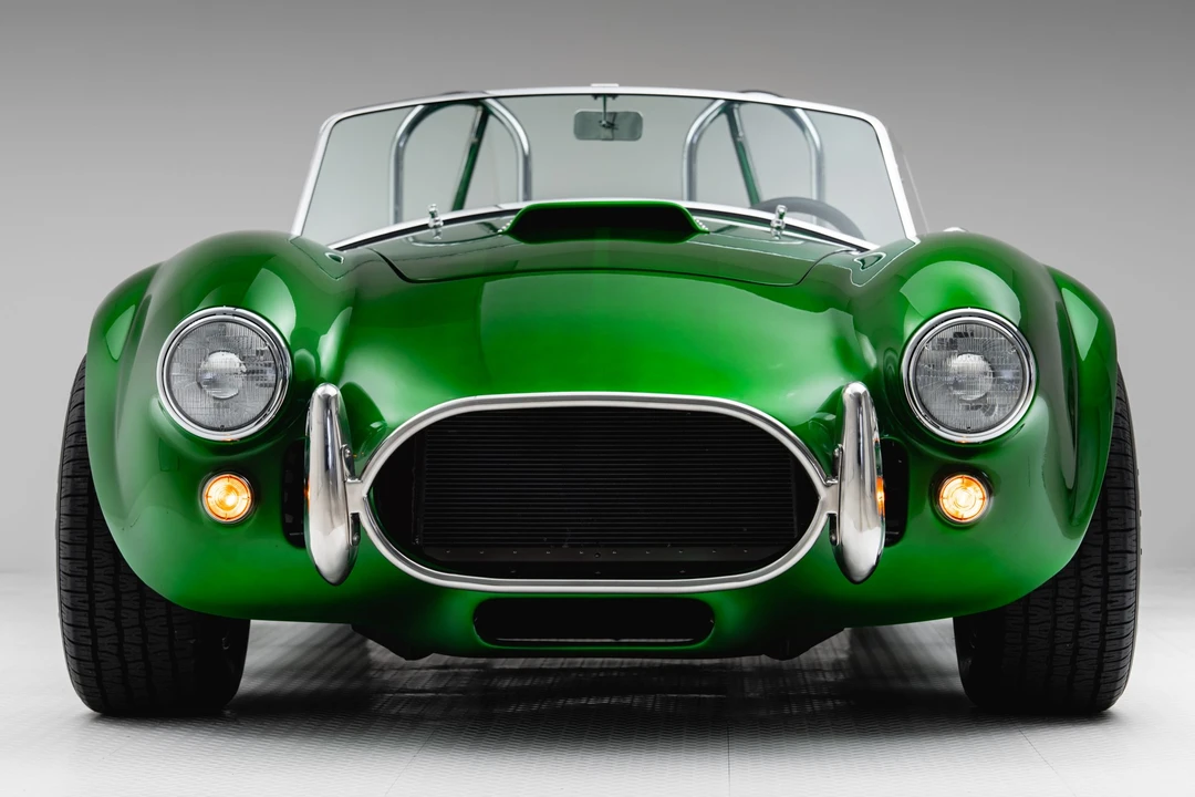 Shelby Cobra Replica - Image 7 of 31