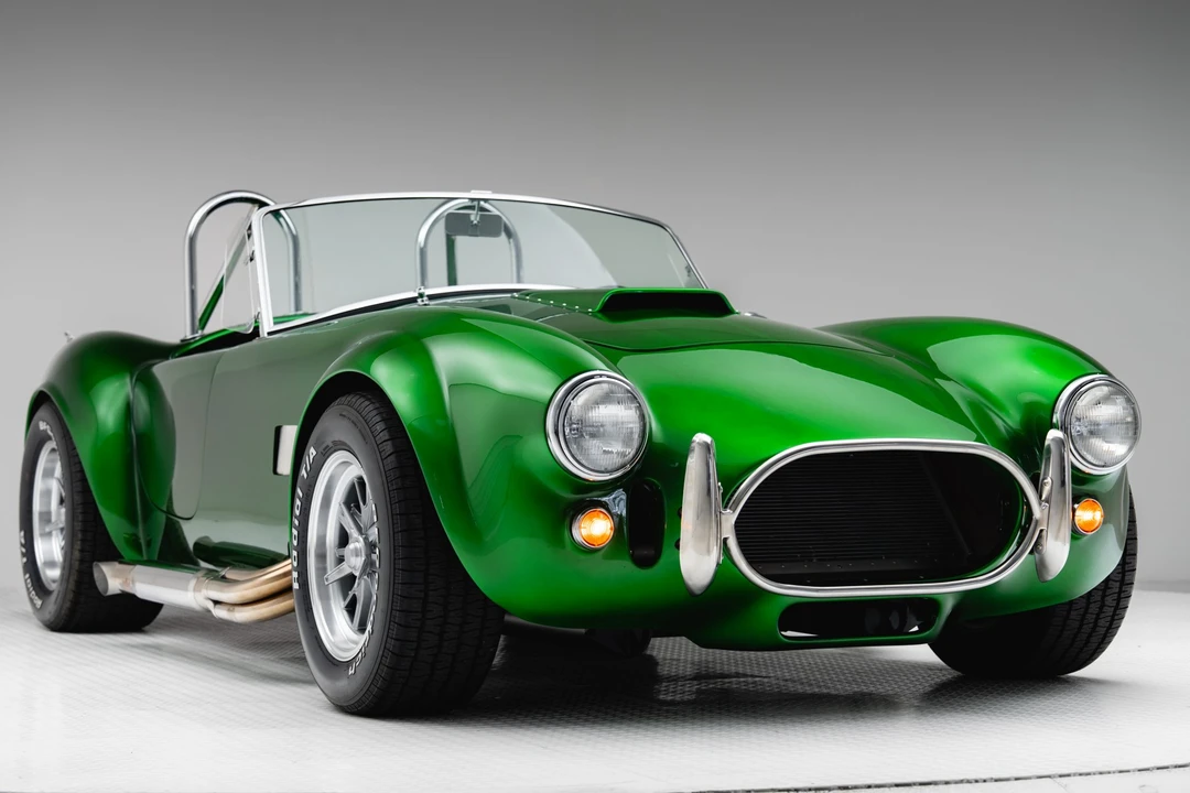 Shelby Cobra Replica - Image 11 of 31