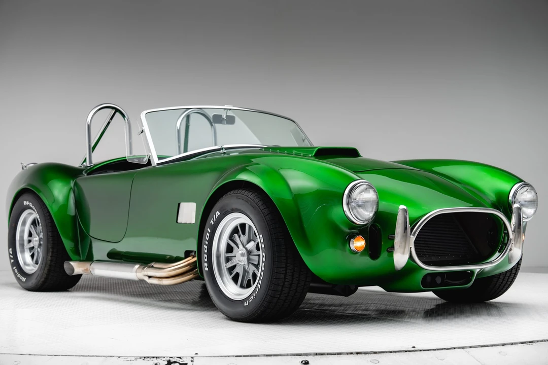 Shelby Cobra Replica - Image 13 of 31