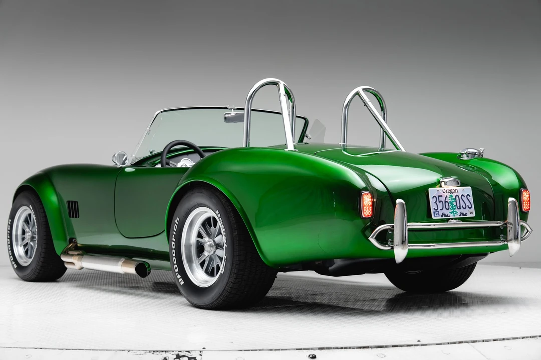 Shelby Cobra Replica - Image 27 of 31