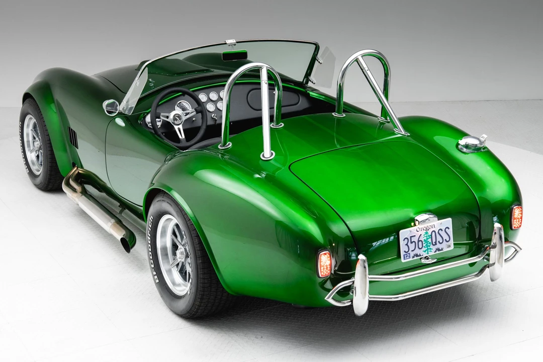 Shelby Cobra Replica - Image 25 of 31