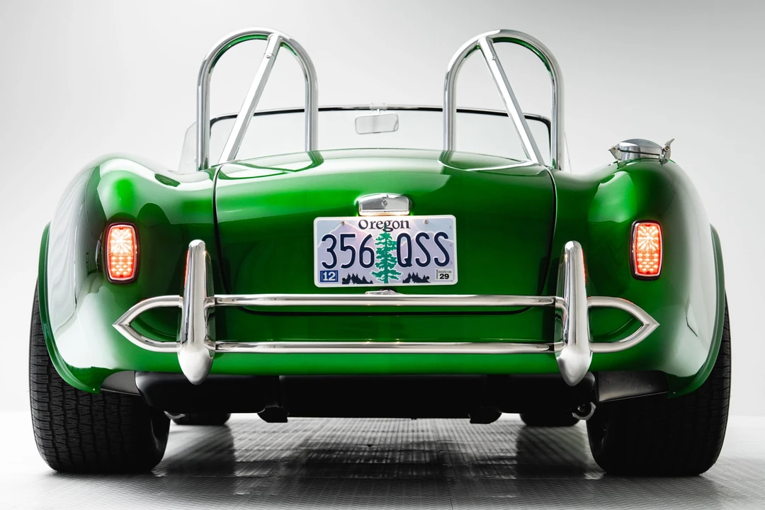 Shelby Cobra Replica - Image 23 of 31