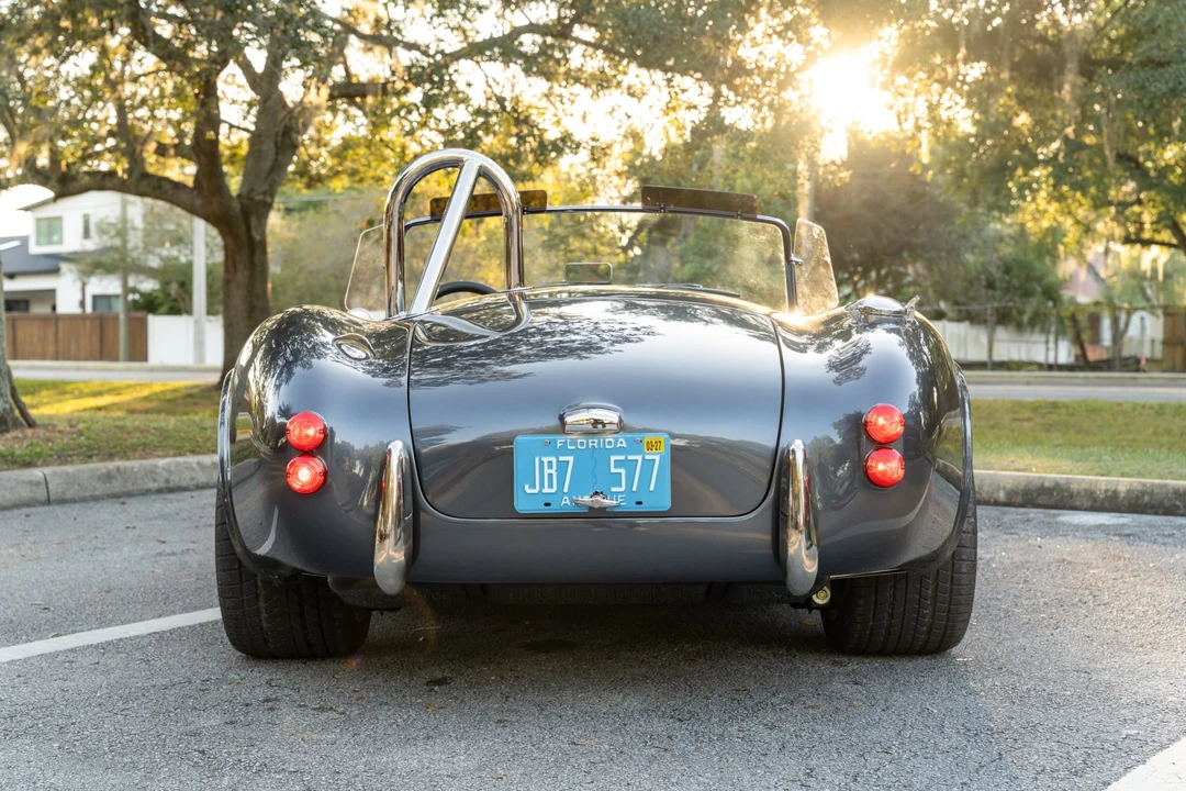 Factory Five Roadster - Image 12 of 31