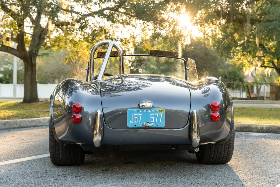 Factory Five Roadster - Image 5 of 31