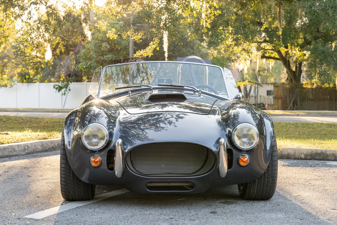 Factory Five Roadster - Image 2 of 31