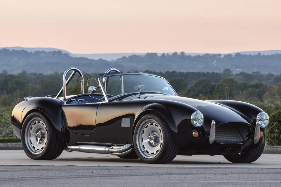Shelby Cobra Replica - Image 1 of 31